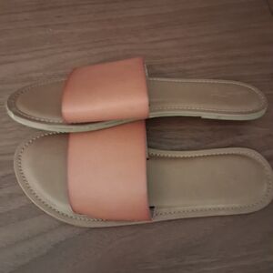 Universal Thread Peach Slide Sandals with Tan Footbed